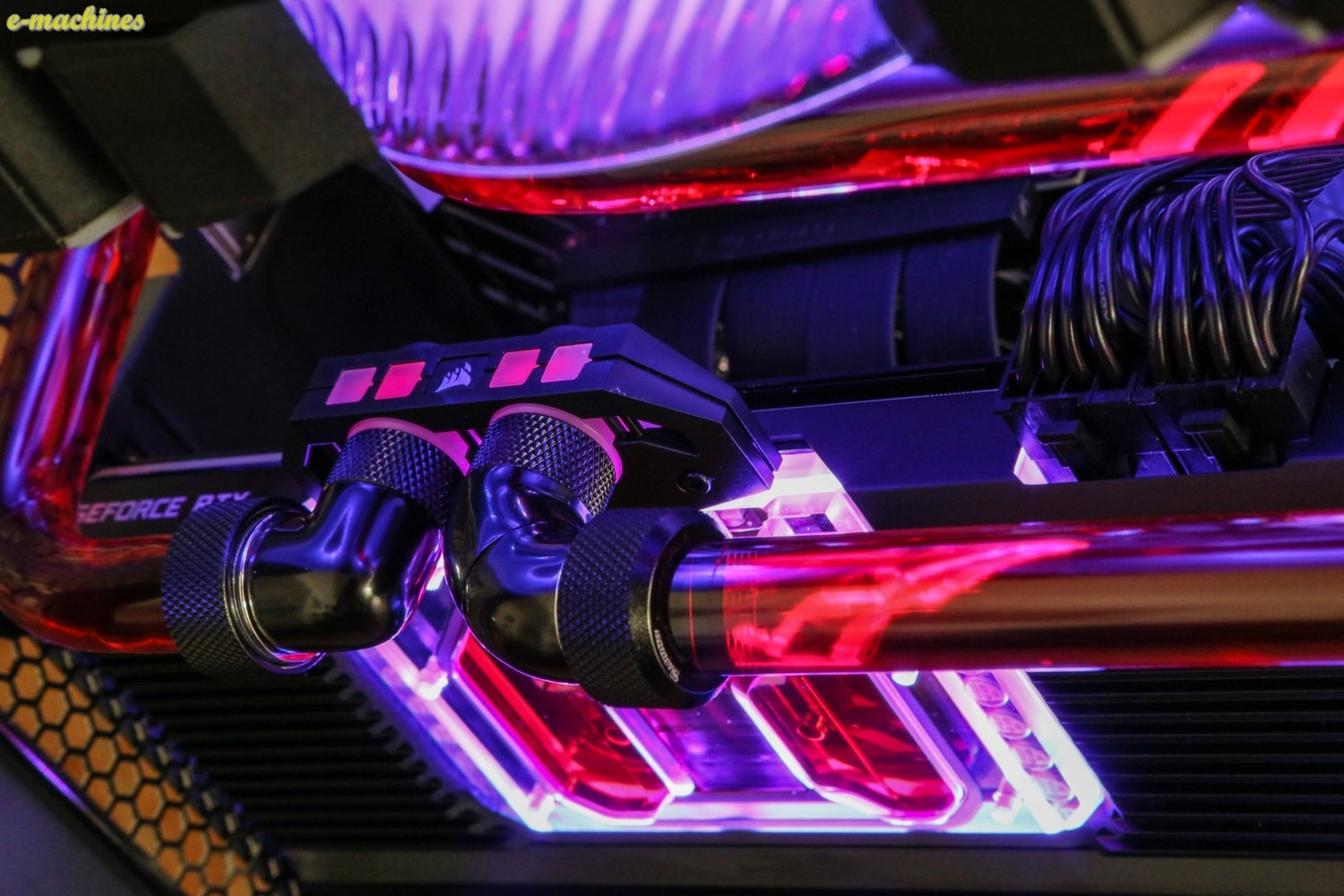 Matériels informatique Cube LIAN LI RTX 3080Ti et Core I7 12700KF infinytech Réunion 03-min