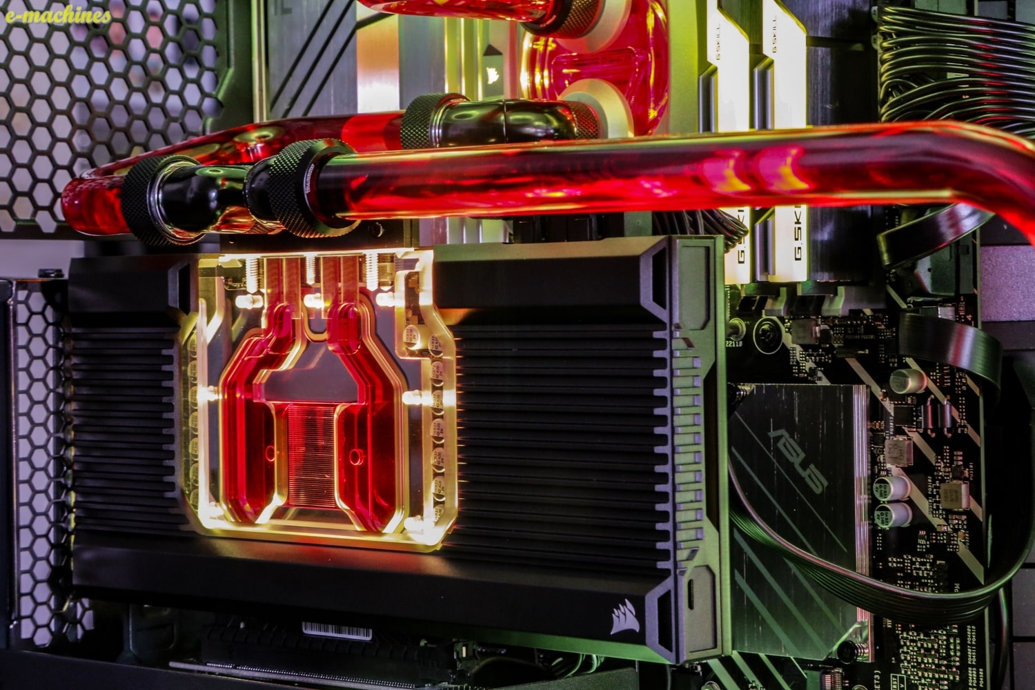 Matériels informatique Cube LIAN LI RTX 3080Ti et Core I7 12700KF infinytech Réunion 02-min