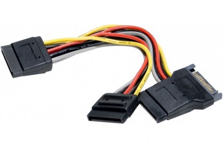 Matériels informatique câble alimentation SATA vers 3 SATA infinytech Réunion 1