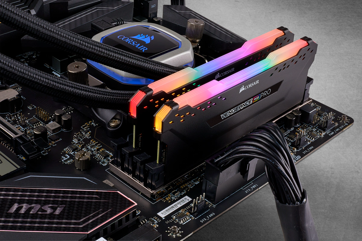 Matériels informatique DIMM CORSAIR VENGEANCE RGB PRO 32 GO 2x16Go DDR4 3600 MHz infinytech Réunion 03