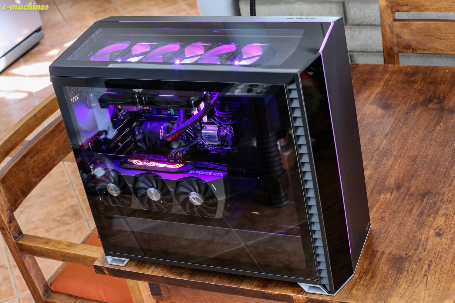 Matériels informatique E-MACHINES Fractal Vector RS TG Blackout i7-12700KF et RTX 3080 Ti infinytech Réunion 02