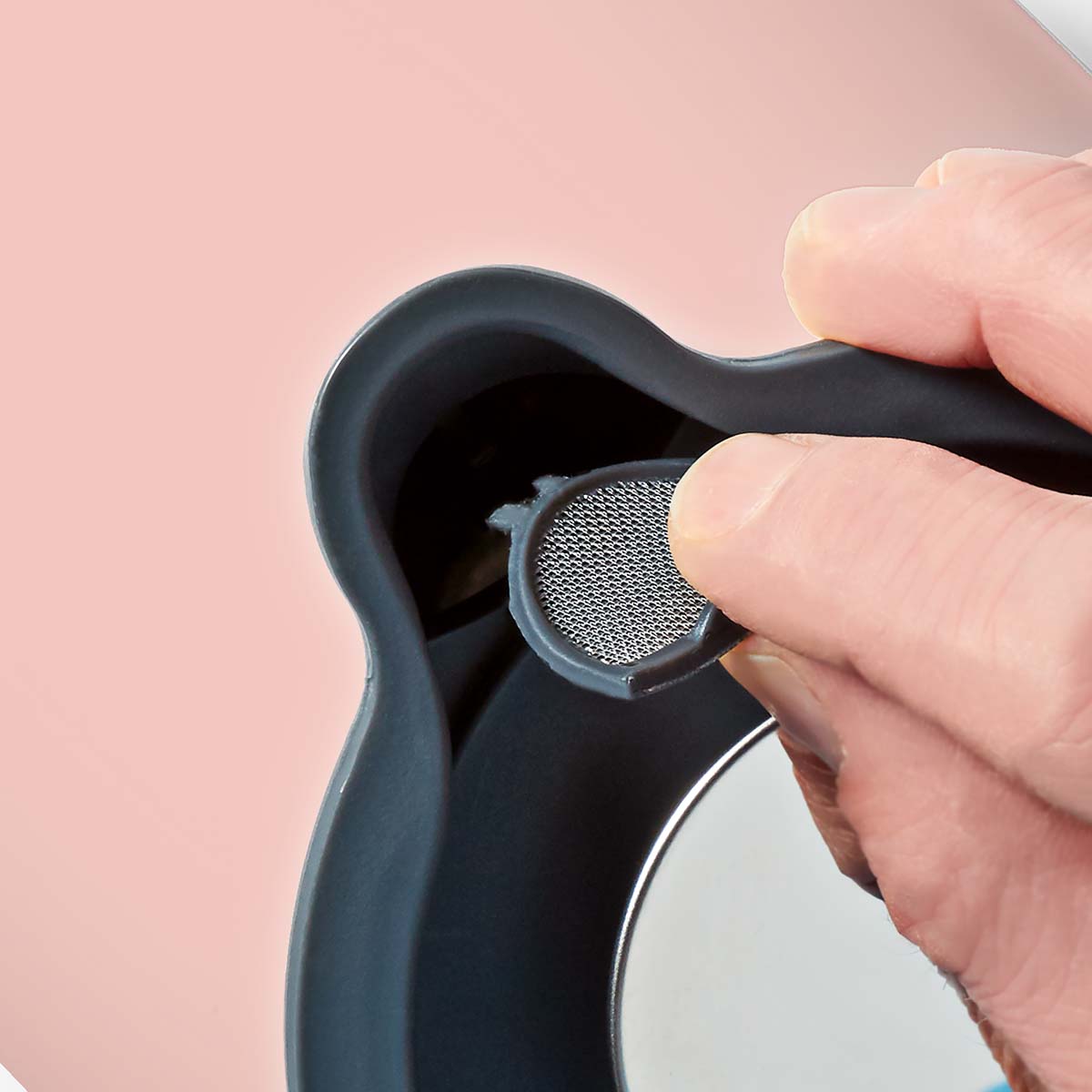 Petit électroménager bouilloire électrique NEDIS KAWK510EPK Rose infinytech Réunion 02