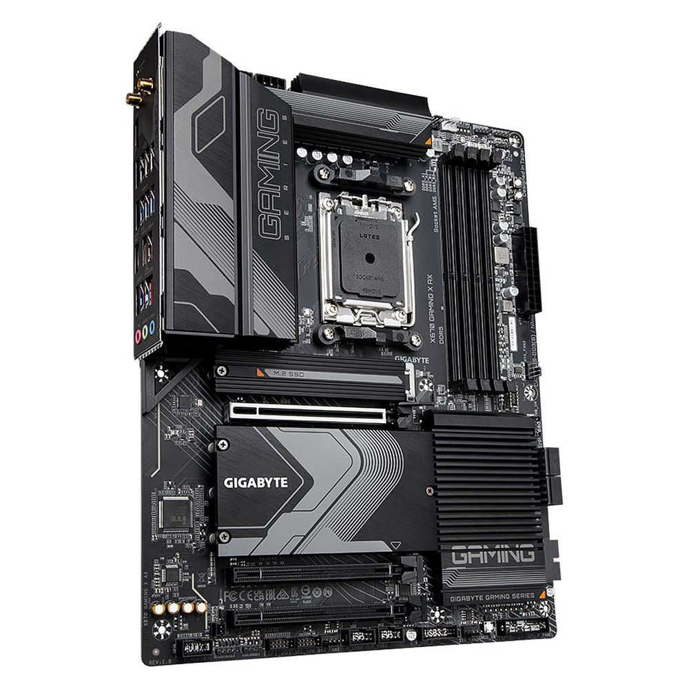 Matériels informatique carte mère GIGABYTE X670 Gaming X AX infinytech Réunion 03