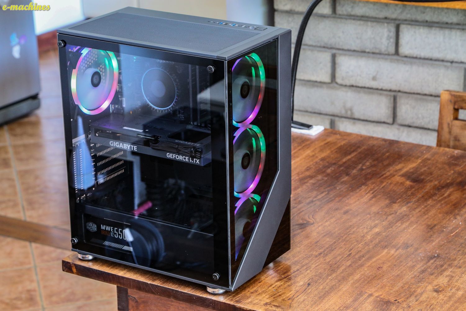 Matériels informatique LC-POWER Gaming 803B i5-13400F RTX4060Ti infinytech Réunion 05