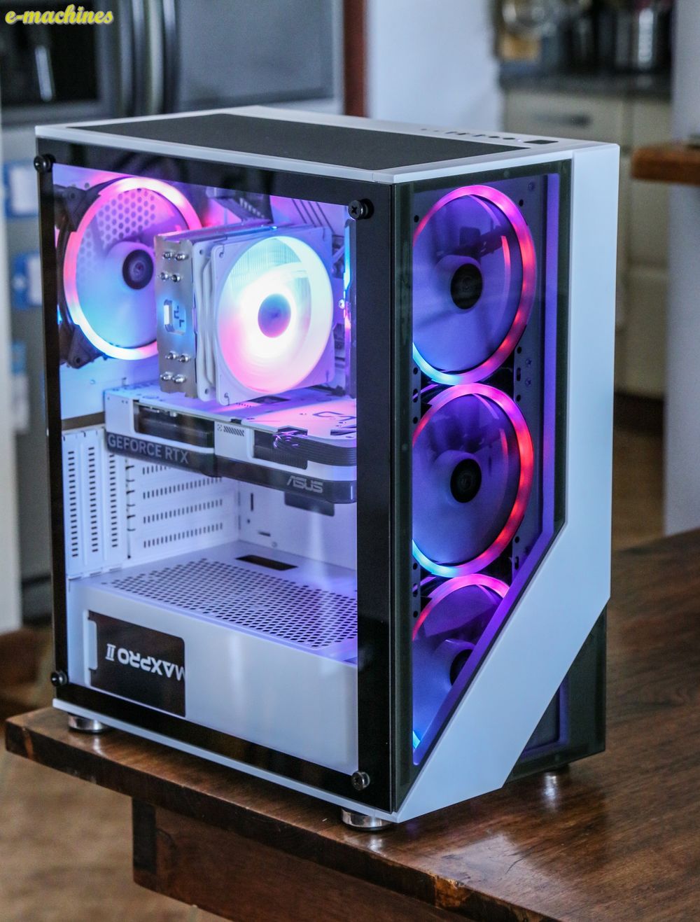 Tour LC Power Gaming 803W I5 13500 RTX 4070 ASUS Dual White infinytech Réunion 01