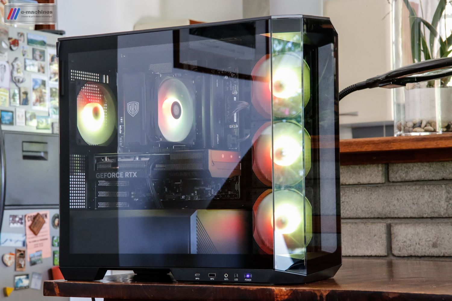 E-MACHINES MSI MAG PANO M100R PZ noir i5-14500 et RTX 4070 Super infinytech Réunion 03