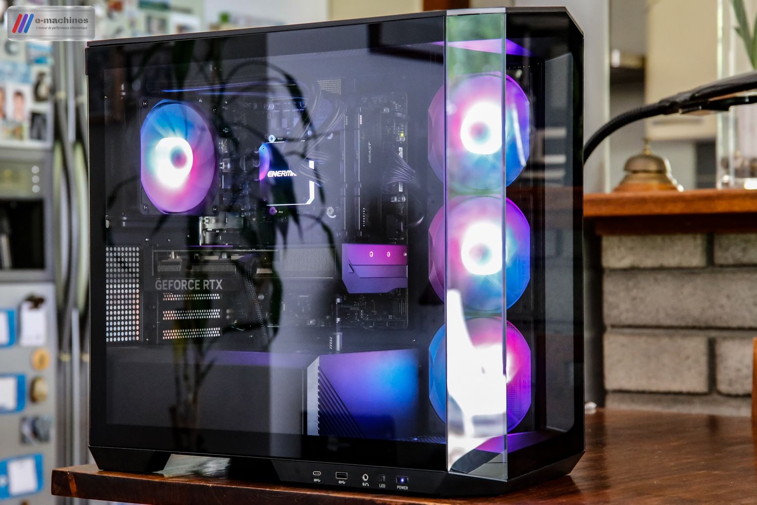 E-MACHINES MSI MAG PANO M100R PZ noir I5 14500 RTX 4070 Super infinytech Réunion 04