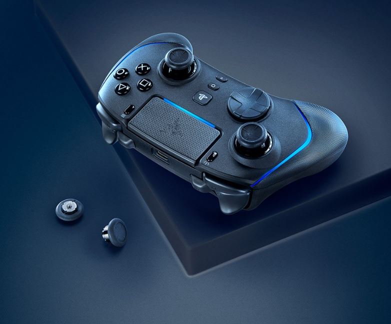 Matériels informatique manette RAZER Wolverine V2 Pro Noire infinytech Réunion 08