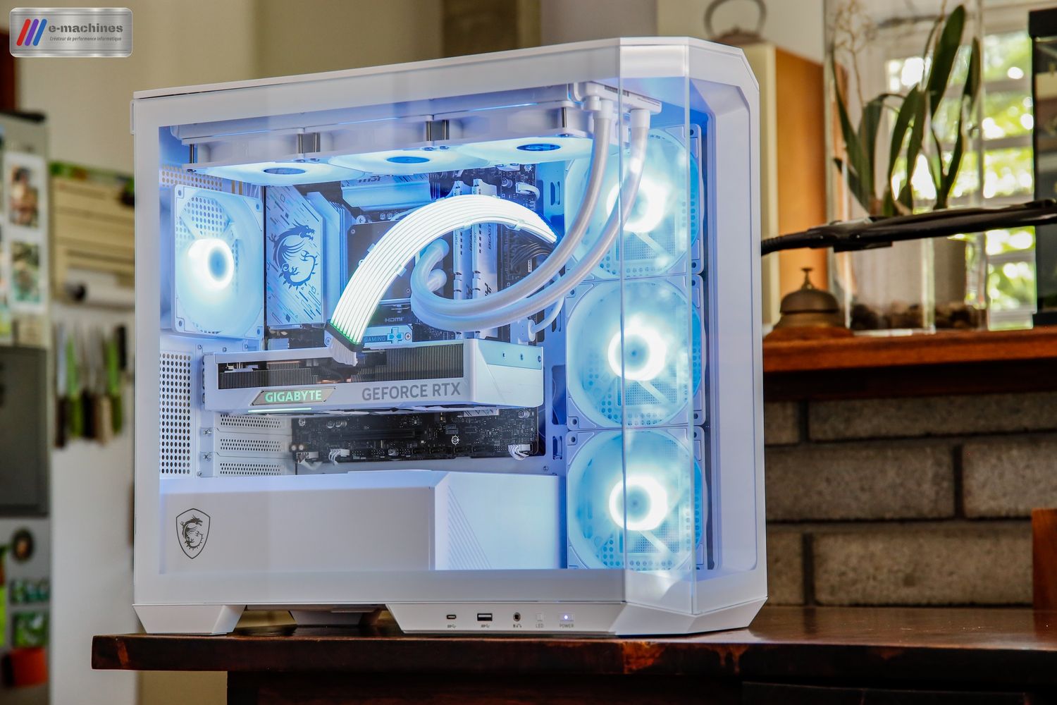 MSI MAG PANO M100R en core i7 13700KF et RTX 4070Ti SUPER 16Go infinytech Réunion 05
