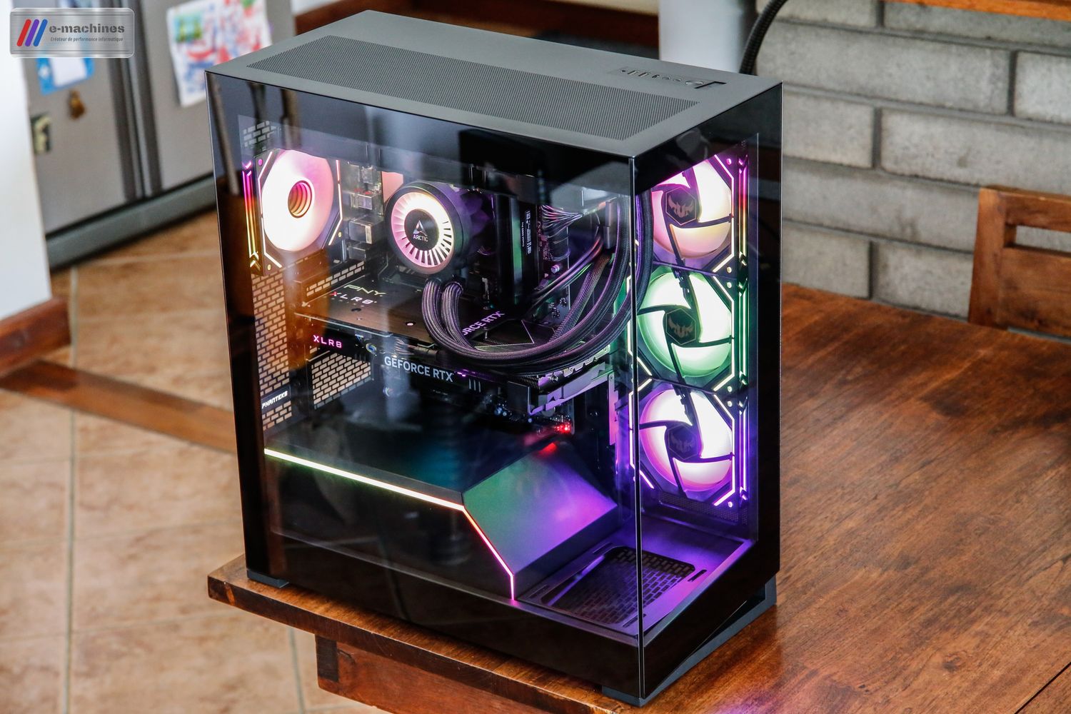 Matériels informatique Phanteks NV5 noir i5 14600K RTX 4070 SUPER PNY XLR8 infinytech Réunion 05