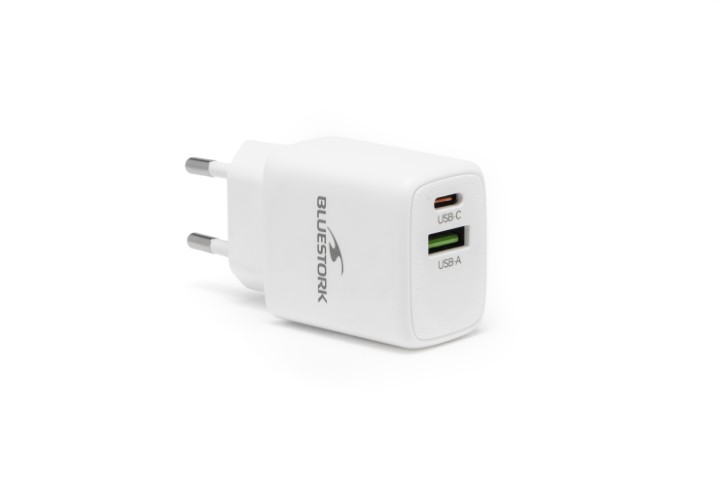 Matériels informatique Bluestork Chargeur USB 2 ports 30W Blanc infinytech Réunion 01