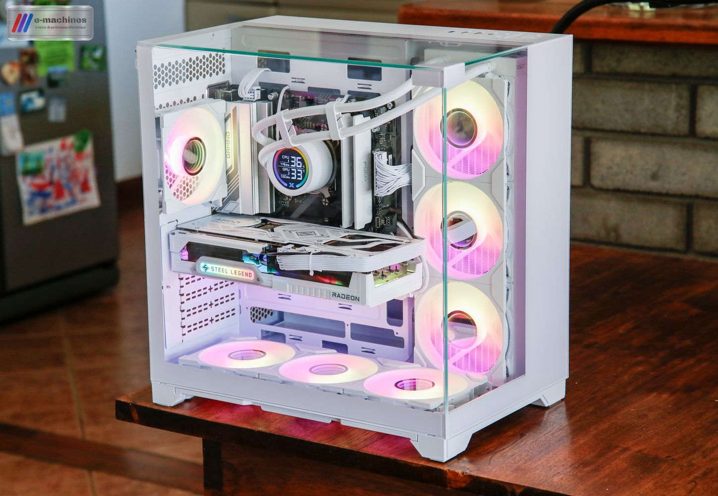 Matériels informatique Cube Mars Gaming MC Vision blanc Ryzen 7 7700X RX 9070 XT infinytech Réunion 02