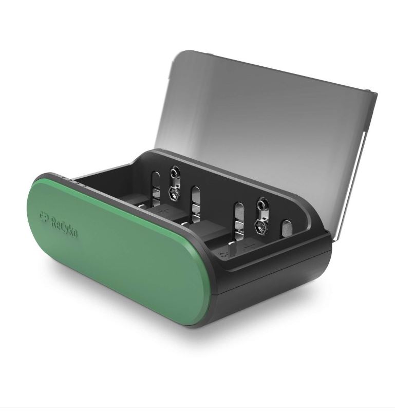 Matériels informatique chargeur de piles GP ReCyko Universal infinytech Réunion 02