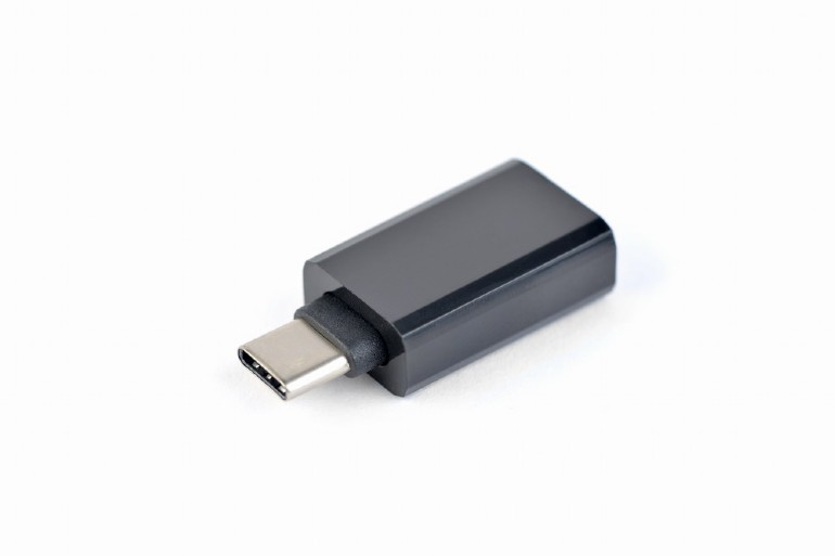 Matériels informatique adaptateur CABLEXPERT USB-C Mâle vers USB 2.0 Femelle infinytech Réunion 01