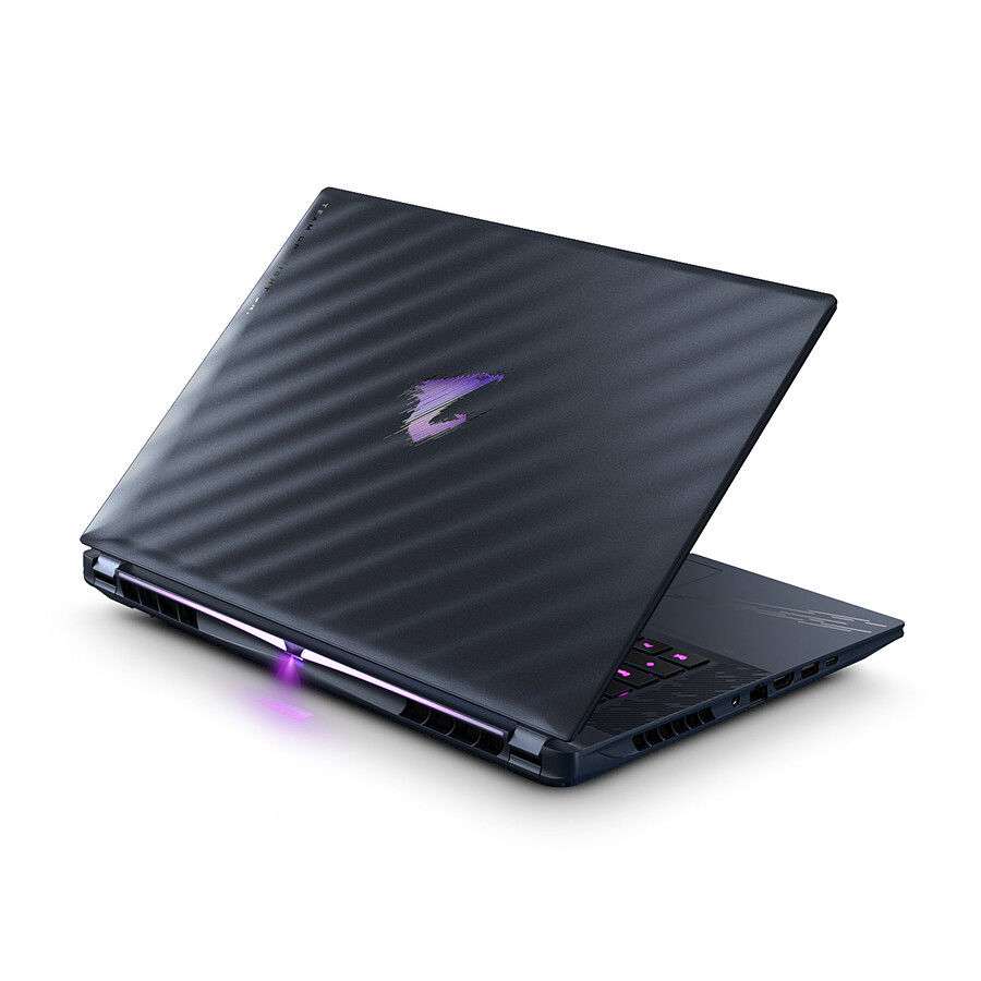 Gigabyte Aorus Master 16 BXHC4FRE64SP infinytech Réunion 05