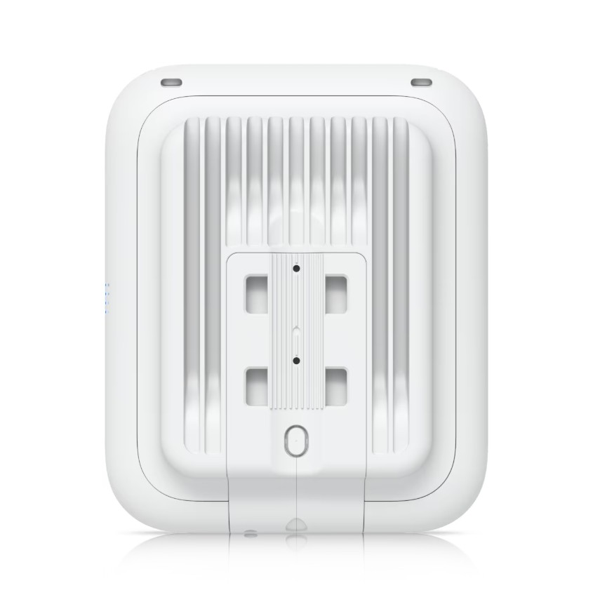 Matériels informatique UBIQUITI IniFi U7 Outdoor Blanc infinytech Réunion 03