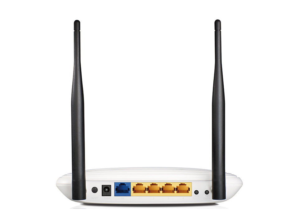 Matériels informatique routeur WiFi TP-LINK WR841N infinytech Réunion 3