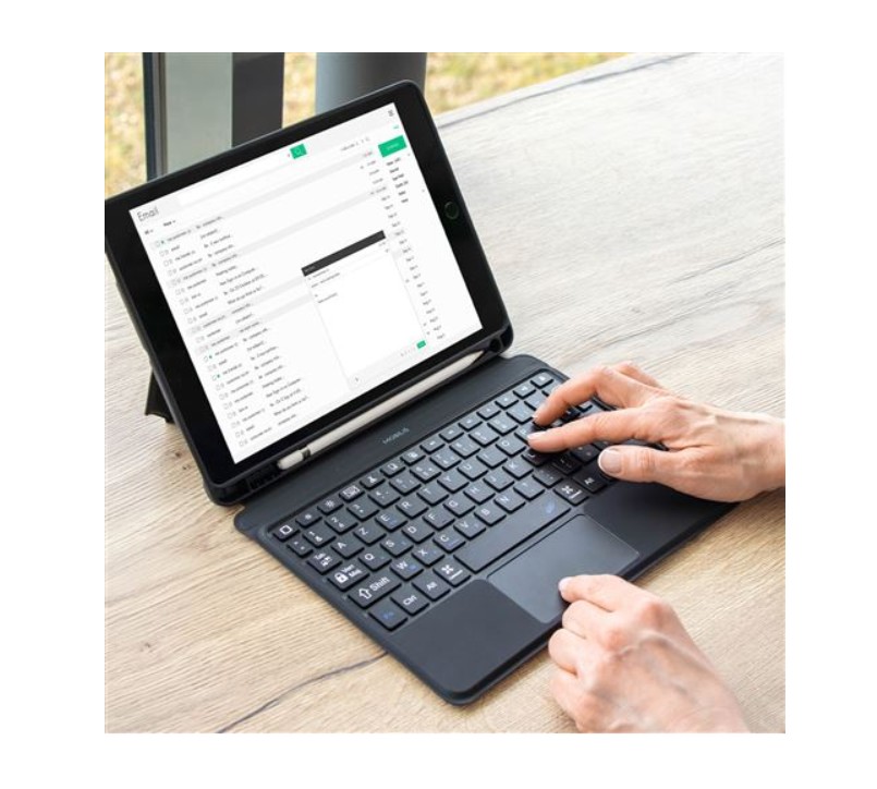 MOBILIS Coque de protection Folio C2 Noir pour iPad 10ème génération avec Clavier Bluetooth Touchpad infinytech Réunion 05