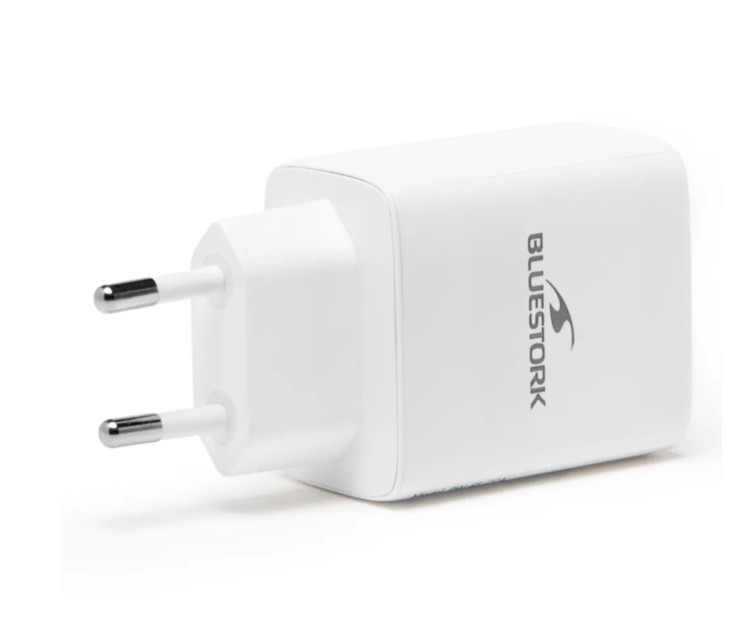 BLUESTORK Chargeur 65W USB-C et USB-A avec câble USB-C Blanc infinytech Réunion 02