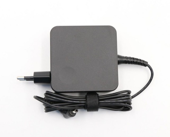 LENOVO Chargeur 01FR159 65W Noir infinytech Réunion 01