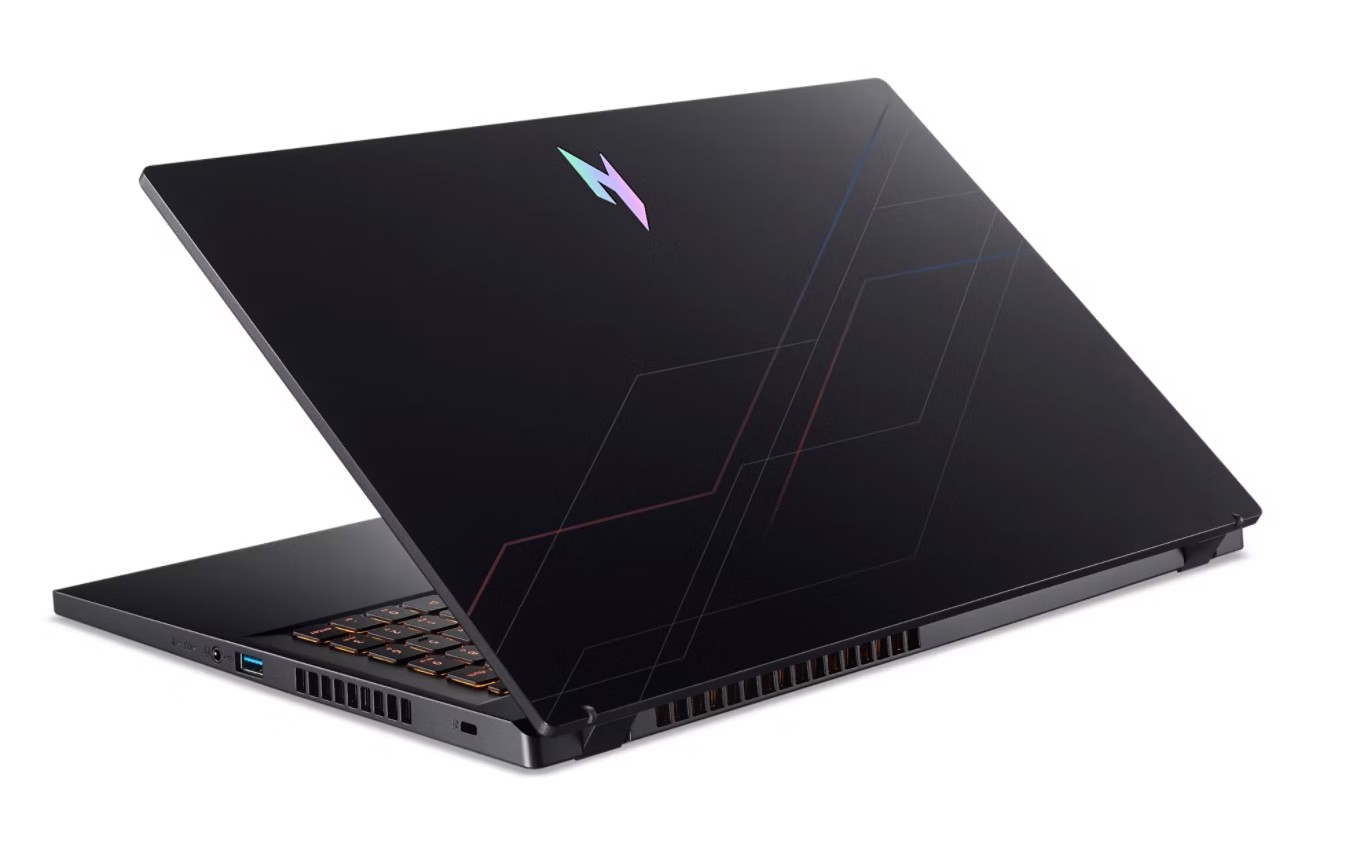 ACER Nitro ANV15-52-57HZ infinytech Réunion 06
