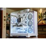 Cube Mars Gaming MC-Vision blanc Ryzen 7800X3D et RX 9070XT INFINYTECH r2UNION 01