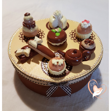 47-au coeur des arts-Boite à biscuits vanille caramel