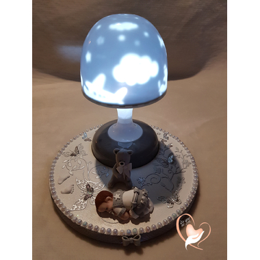111B-au coeur des arts-Veilleuse lampe lumineuse sur socle en bois bebe garçon