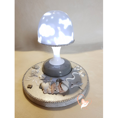 124-au coeur des arts-Veilleuse lampe lumineuse sur socle en bois bebe garçon