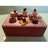 Boîte à sucre ou à biscuits bordeaux et rose - au coeur des arts
