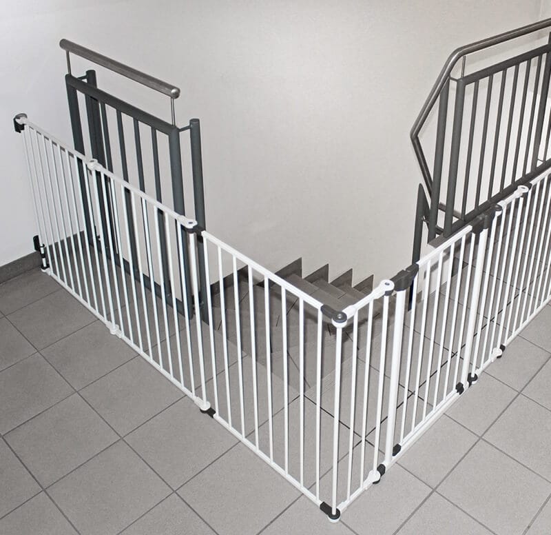 Barrière sécurité bébé (escalier colimaçon, angle, grande largeur)