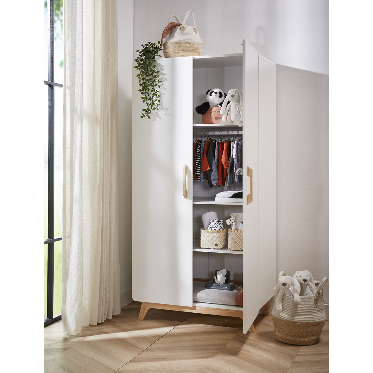 TWF_Iglo_armoire_2P_ambiance_2