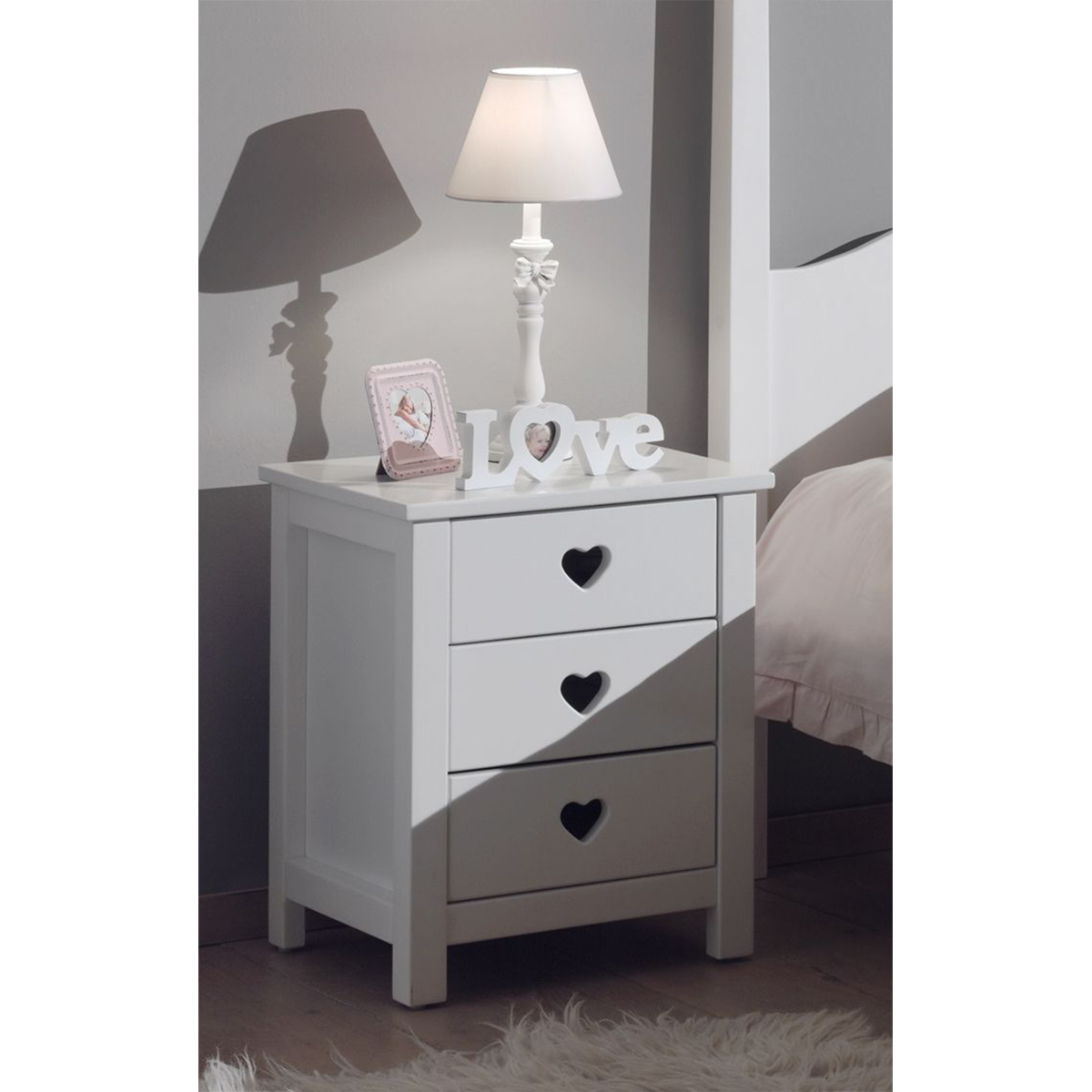 Vipack_amori_chevet_3_tiroirs_ambiance_2