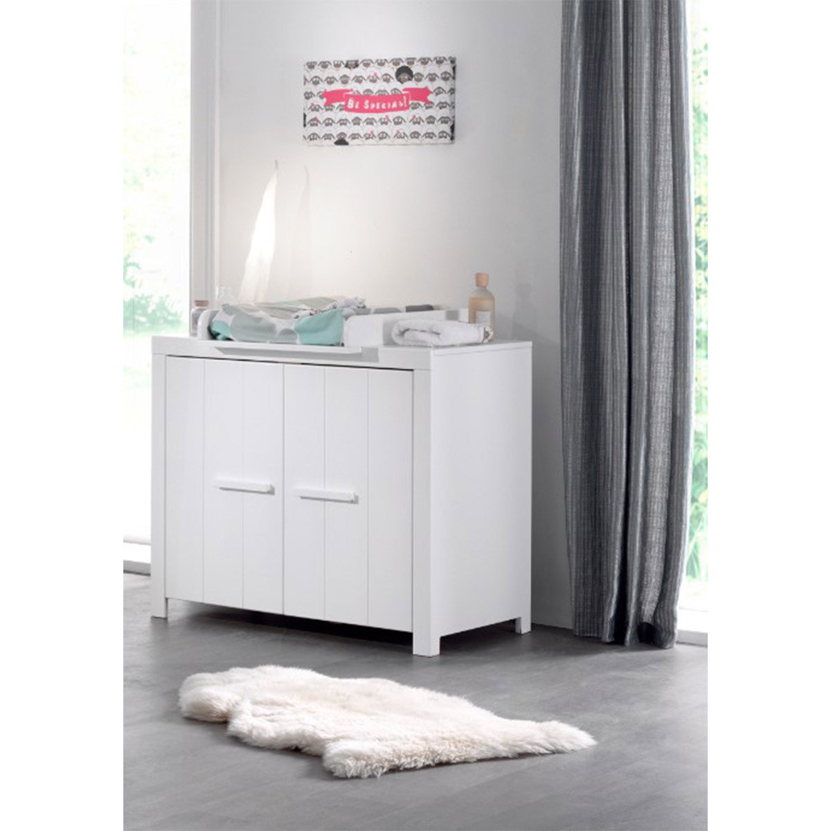 Vipack_Erik_commode_2_portes_ambiance