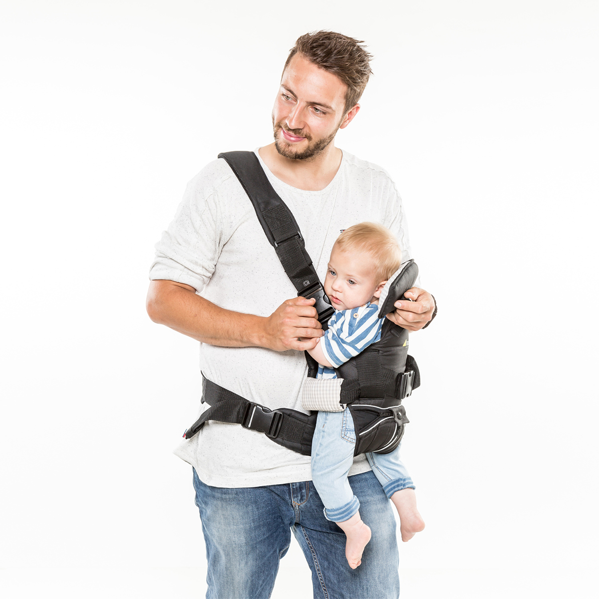 4007923581025.pt16.4-Way-Carrier_black