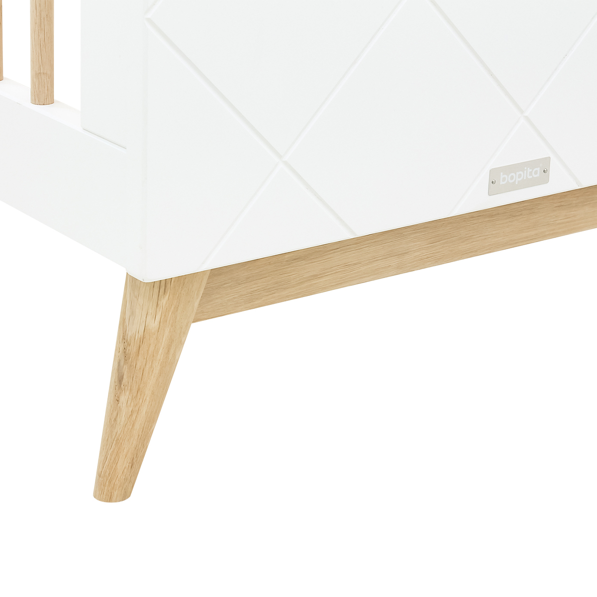 bopita_chambre_bebe_11419351-bed-60x120-Paris-deta