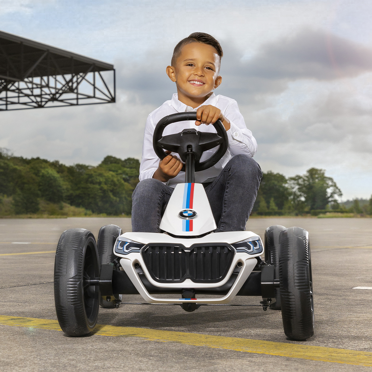 BERG_Reppy_BMW_front_+_Boy