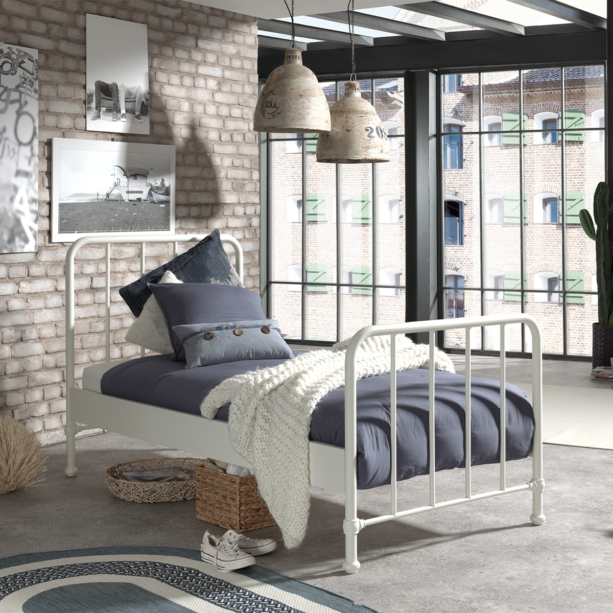 BRBE9014_lit_90x200_vipack_bronxx