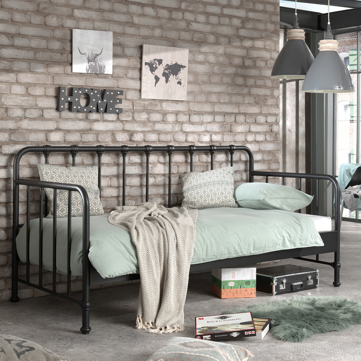 BRKB9018_lit_banquette_vipack_bronxx_3