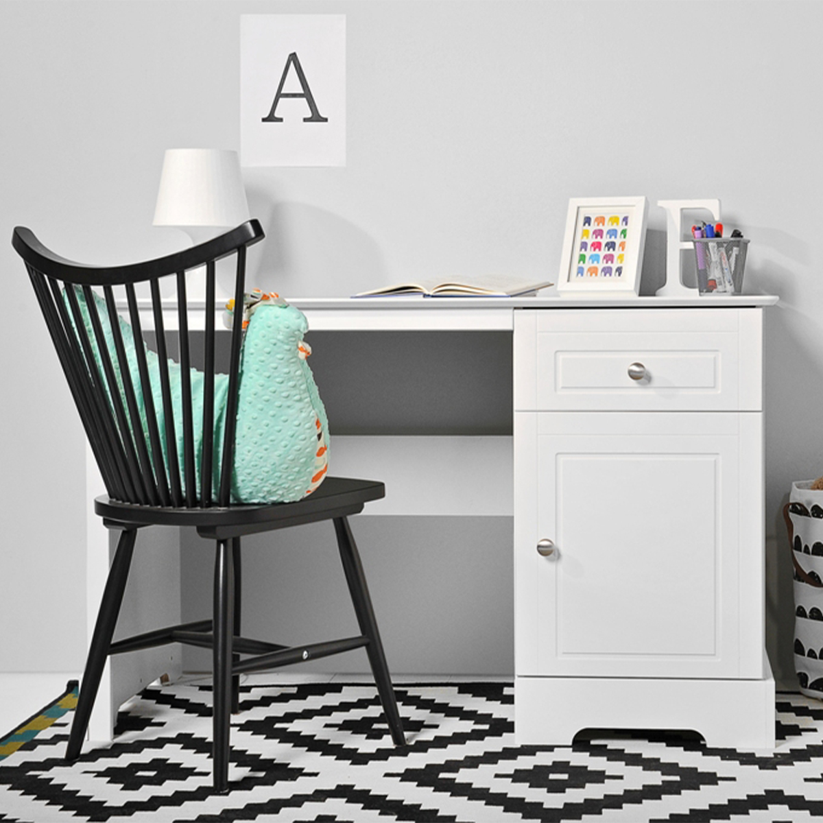 bellamy_marylou_bureau_4