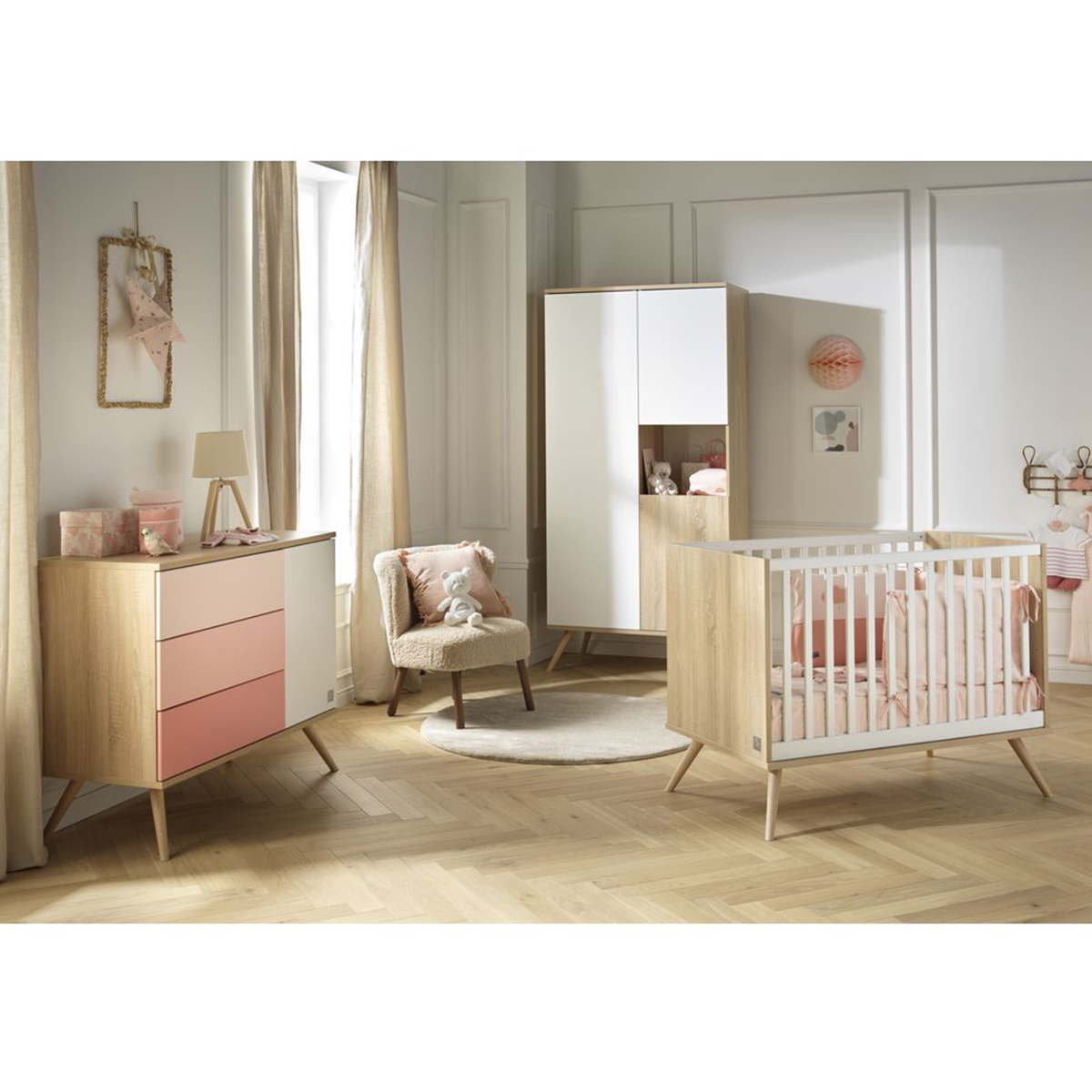 Chambre complète lit bébé 60x120 commode à langer et armoire Sauthon Seventies - Bois blanc et rose