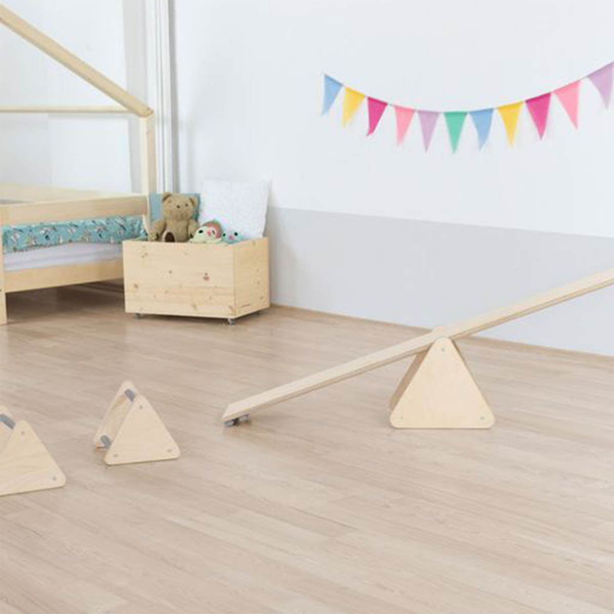 Ensemble d\'équilibre pour enfant Triangles - Gris et bois