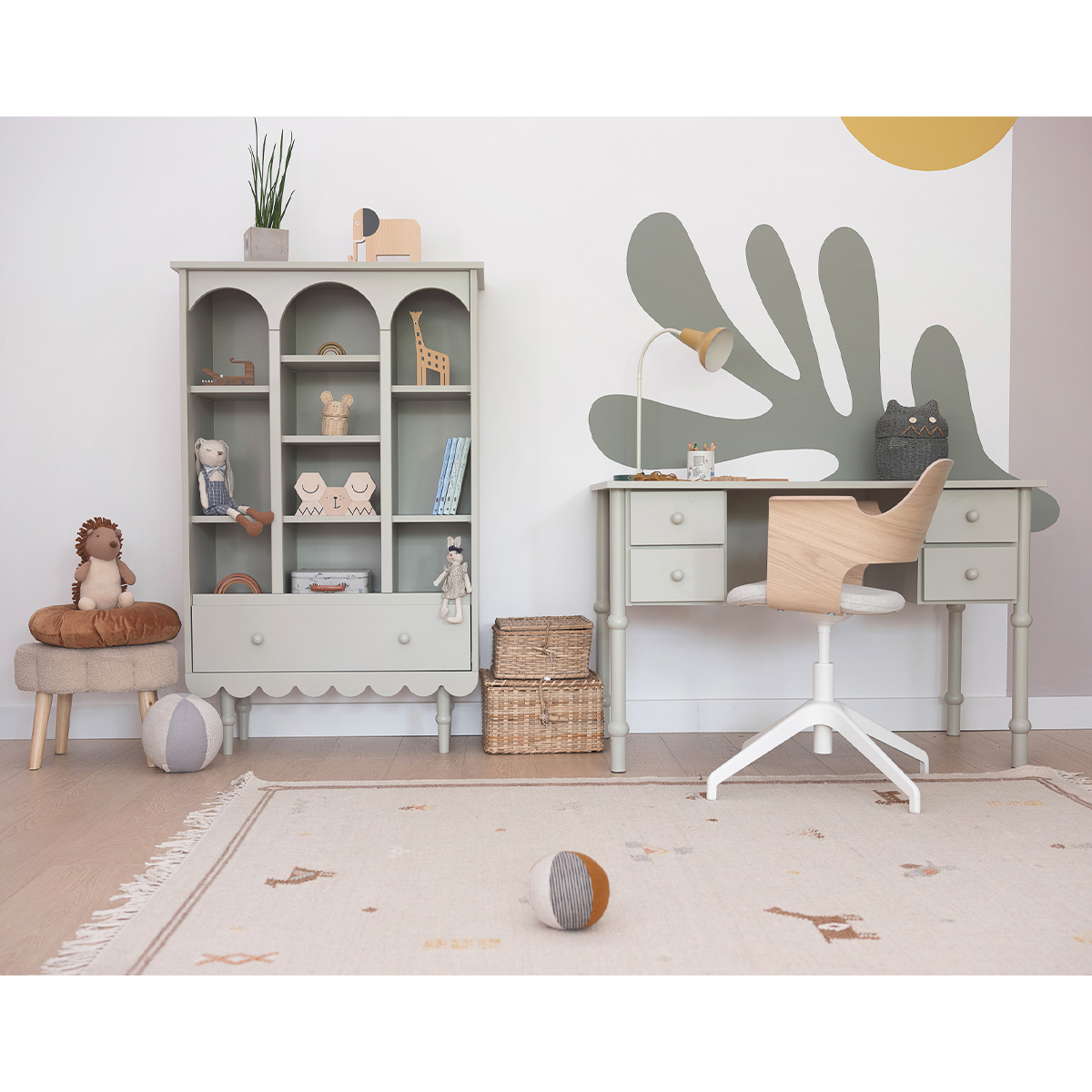babushka_woodluck_olive_bureau_5
