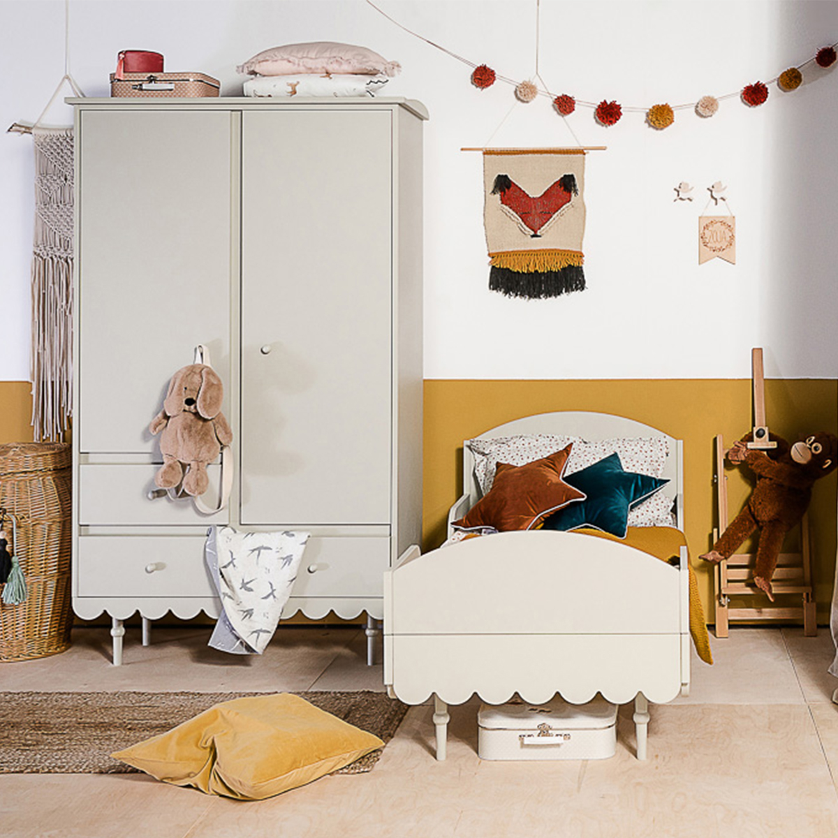 babushka_woodluck_olive_armoire_2_portes_4