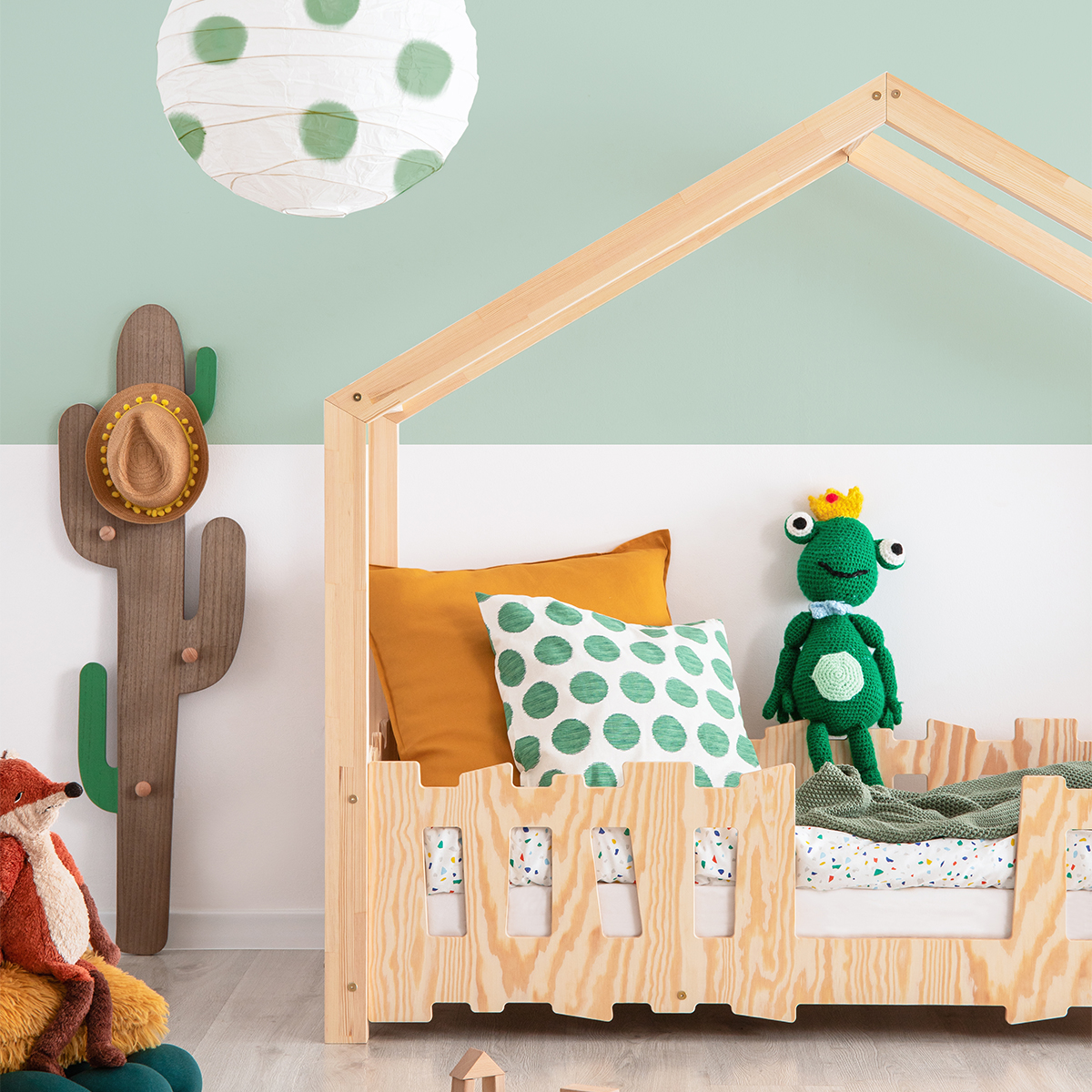 TENDRESSE DE BEBE Lit cabane 70x140 sommier inclus Aaron - Bois