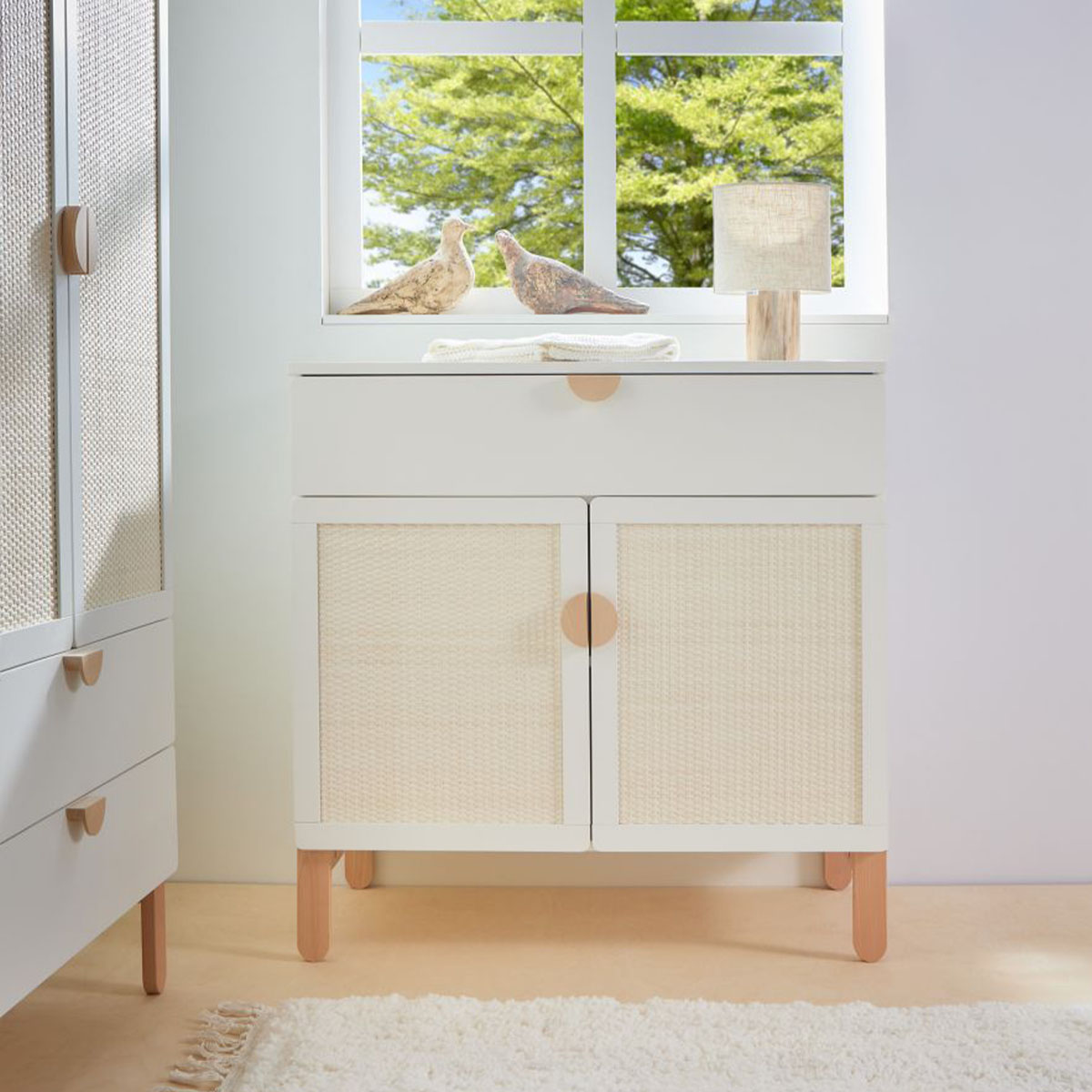 Bellamy_Laurie_commode_4