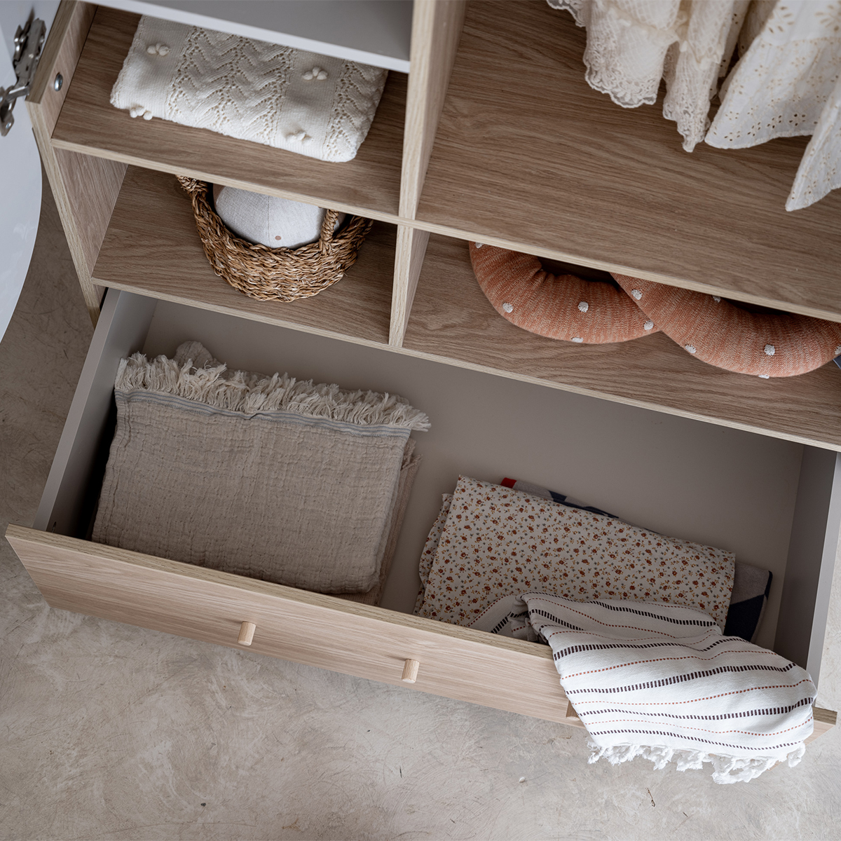 Woodluck_Bloom_bois_blanc_armoire_petite_6