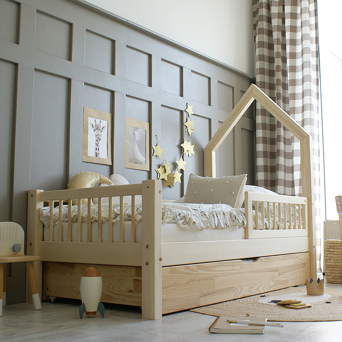 Lit cabane 90x190 barrière sommier et tiroir inclus Nina - Bois