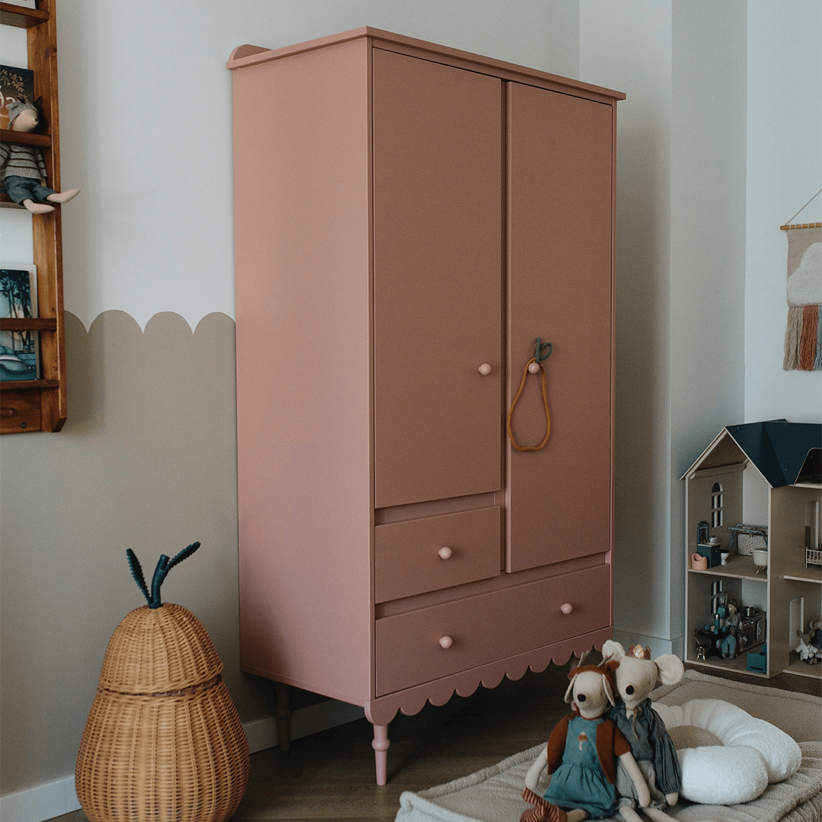 Woodluck_Babushka_rose_armoire_2portes_3