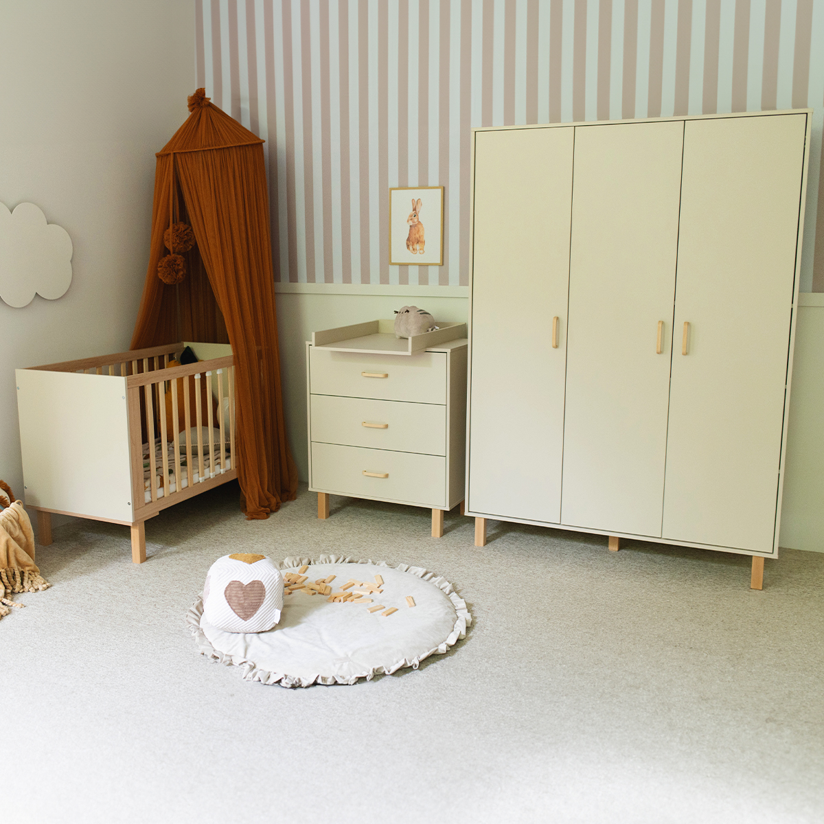 Chambre complète lit évolutif 60x120 commode à langer et armoire 3 portes Littlesky by Klups Laura - Champagne et Bois